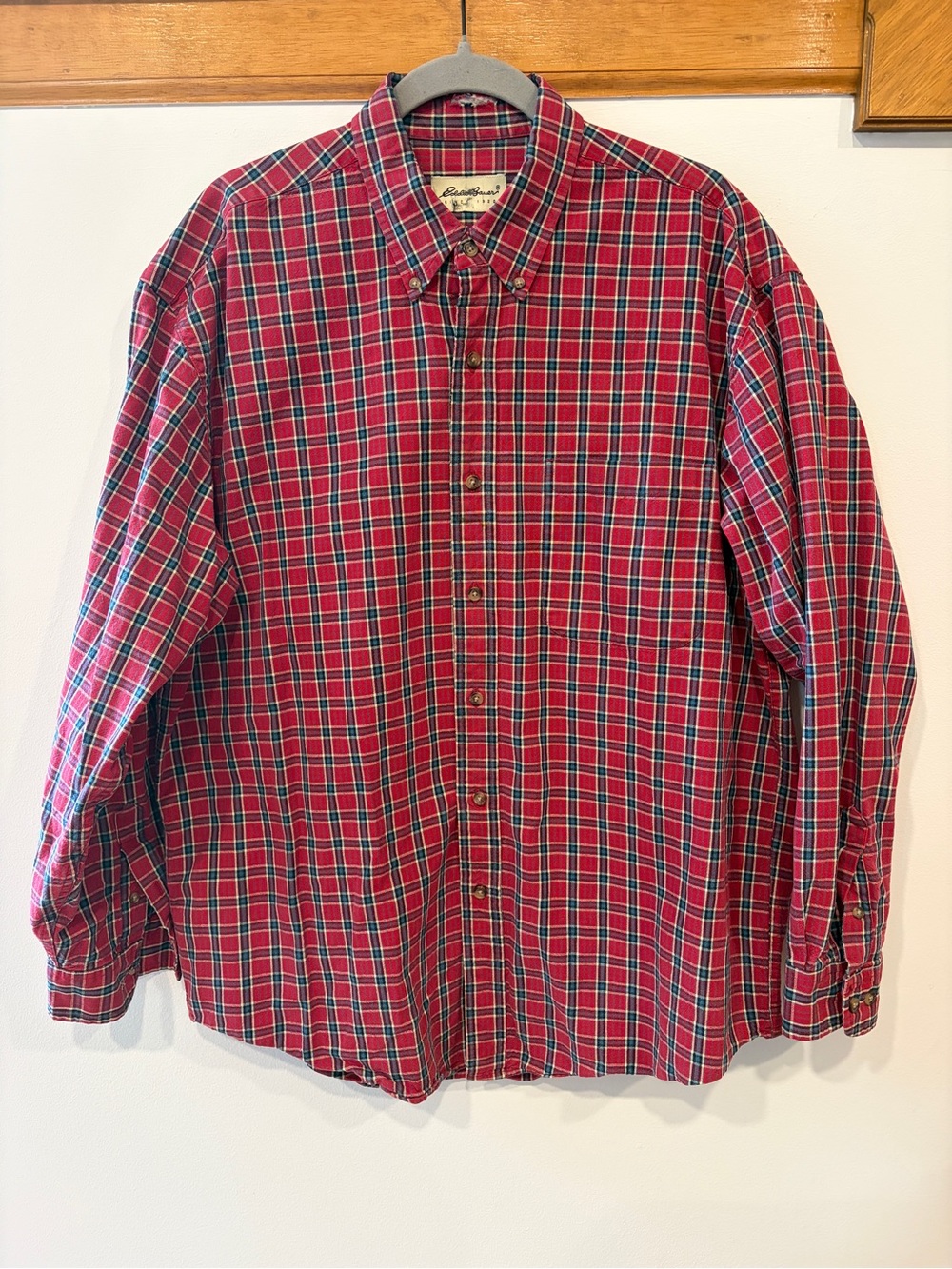 Classic Eddie Bauer Long-sleeve Red and Blue Plaid Button-down Shirt